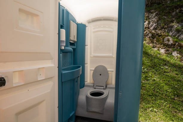 Porta potty rental for festivals in Artondale, WA